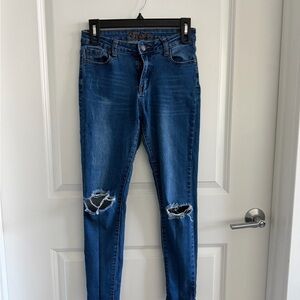 Blue Ripped Women Skinny Jeans